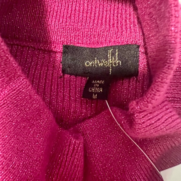 NWT! Sexy cutout pullover sweater medium - Picture 5 of 7